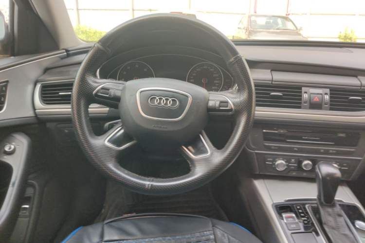 Used Audi A6L 2018 30th Anniversary Edition TFSI Trendy Model Steering Wheel
