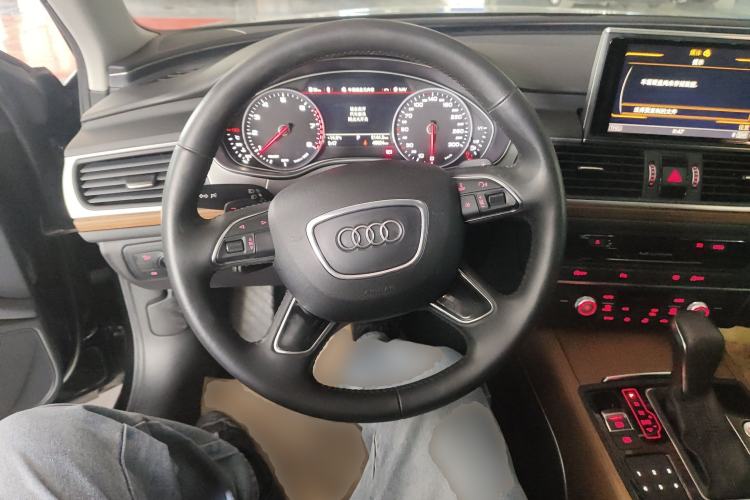 Used Audi A6L 2018 30th Anniversary Edition 30 FSI Style Model Steering Wheel