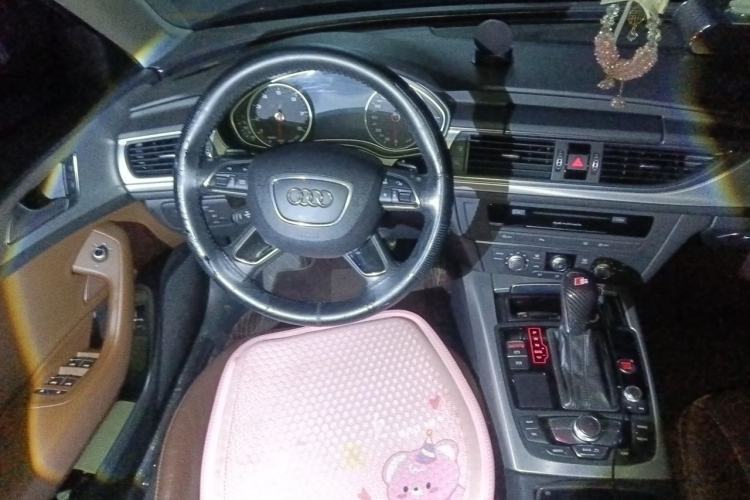 Used Audi A6L 2018 30th Anniversary Edition TFSI Trendy Model Steering Wheel