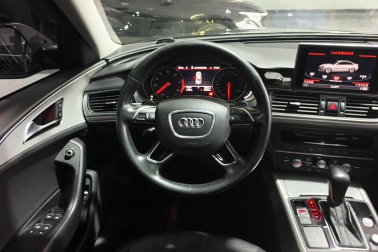Used Audi A6L 2018 30th Anniversary Edition 35 TFSI Fashion Model Steering Wheel