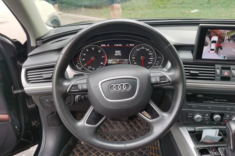 Used Audi A6L 2018 30th Anniversary Edition 35 TFSI Fashion Model Steering Wheel