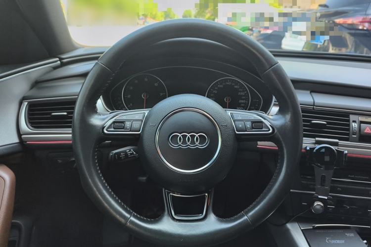Used Audi A6L 2018 30th Anniversary Edition 35 TFSI Sport Edition Steering Wheel