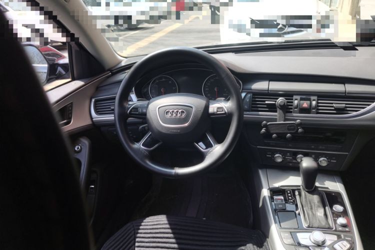 Used Audi A6L 2018 30th Anniversary Edition 35 TFSI Fashion Model Steering Wheel