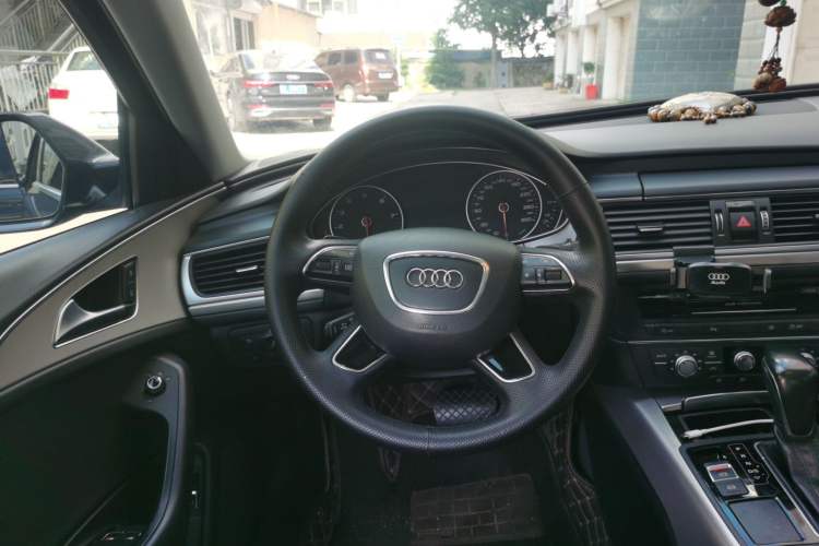 Used Audi A6L 2018 35 TFSI Collector's Edition Steering Wheel