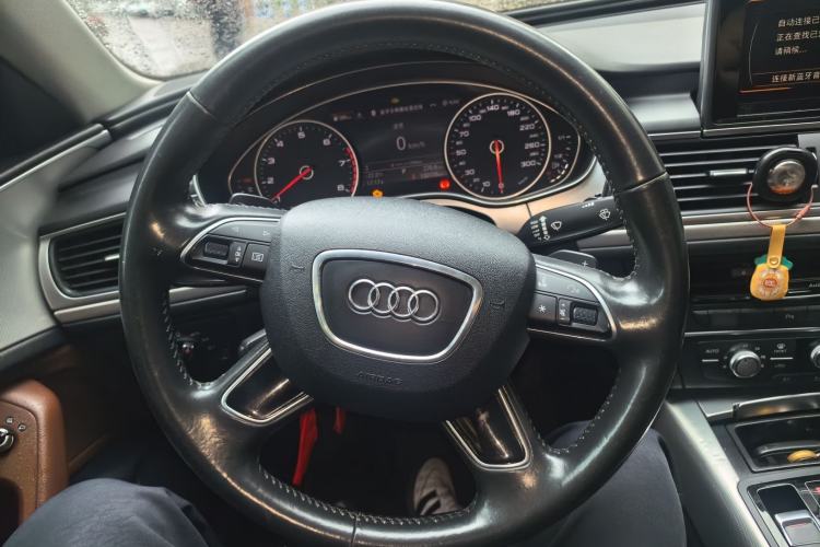 Used Audi A6L 2018 30th Anniversary Edition TFSI Trendy Model Steering Wheel