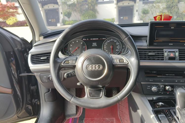 Used Audi A6L 2018 30th Anniversary Edition 35 TFSI Fashion Model Steering Wheel