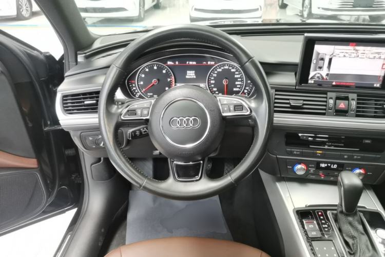 Used Audi A6L 2018 30th Anniversary Edition 35 TFSI Sport Edition Steering Wheel
