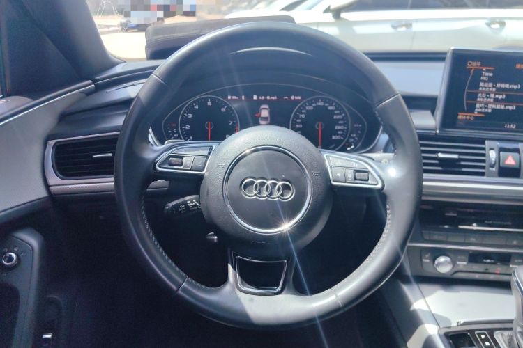 Used Audi A6L 2018 30th Anniversary Edition 35 TFSI Sport Edition Steering Wheel