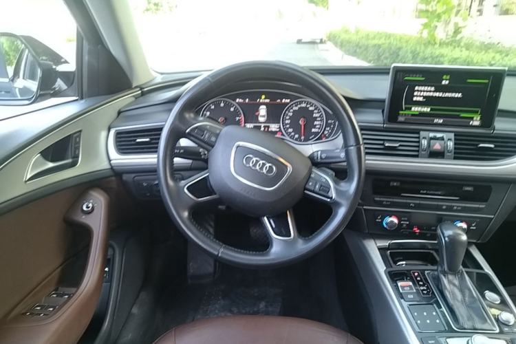 Used Audi A6L 2018 30th Anniversary Edition 35 TFSI Fashion Model Steering Wheel
