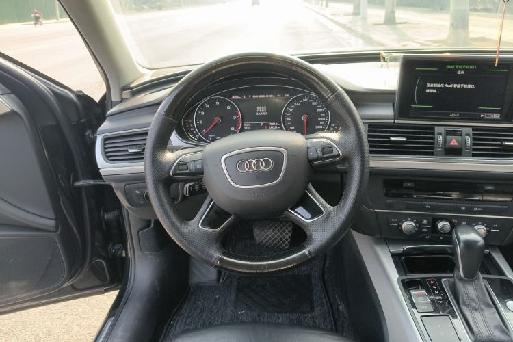 Used Audi A6L 2018 30th Anniversary Edition TFSI Trendy Model Steering Wheel