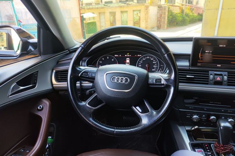Used Audi A6L 2018 30th Anniversary Edition 35 TFSI Fashion Model Steering Wheel