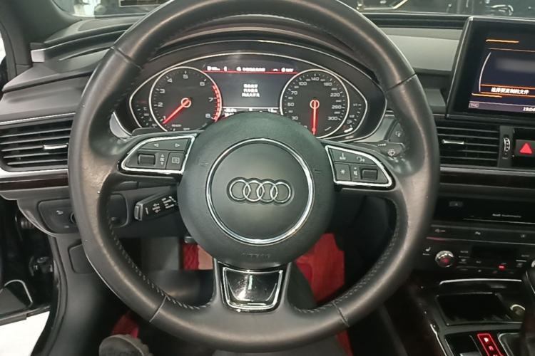 Used Audi A6L 2018 30th Anniversary Edition 45 TFSI quattro Sport model Steering Wheel