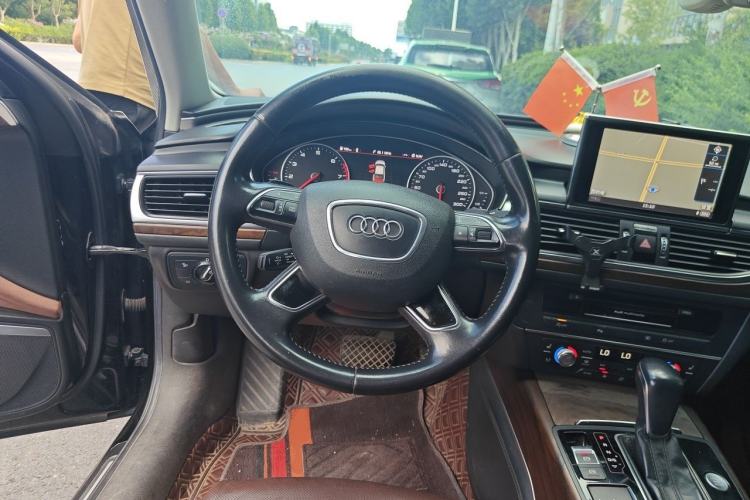 Used Audi A6L 2018 30th Anniversary Edition 45 TFSI quattro Luxury Model Steering Wheel