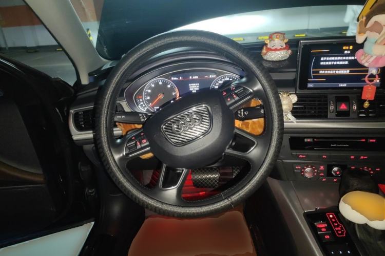 Used Audi A6L 2018 30th Anniversary Edition TFSI Trendy Model Steering Wheel