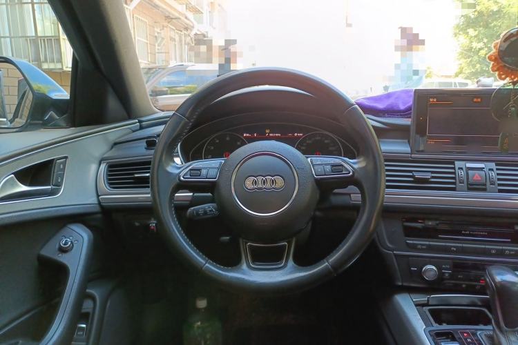Used Audi A6L 2018 30th Anniversary Edition 45 TFSI quattro Sport model Steering Wheel