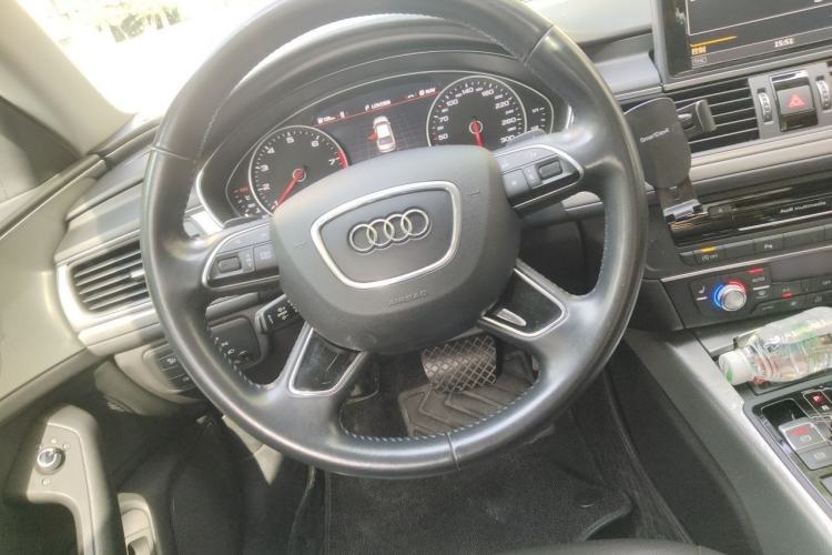 Used Audi A6L 2018 30th Anniversary Edition 35 TFSI Fashion Model Steering Wheel