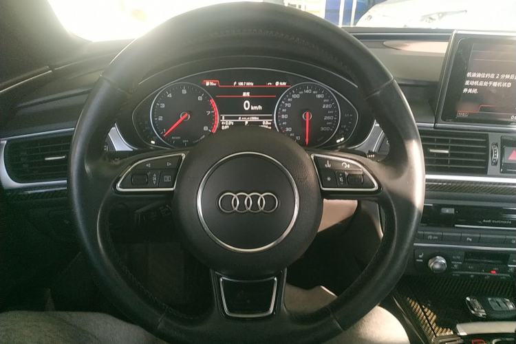 Used Audi A6L 2018 30th Anniversary Edition 45 TFSI quattro Sport model Steering Wheel