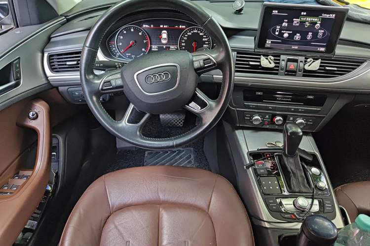 Used Audi A6L 2018 30th Anniversary Edition TFSI Trendy Model Steering Wheel