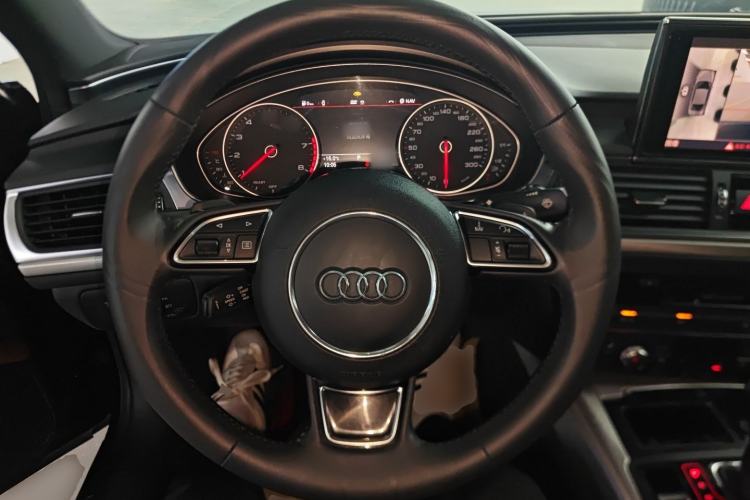 Used Audi A6L 2018 30th Anniversary Edition 35 TFSI Sport Edition Steering Wheel