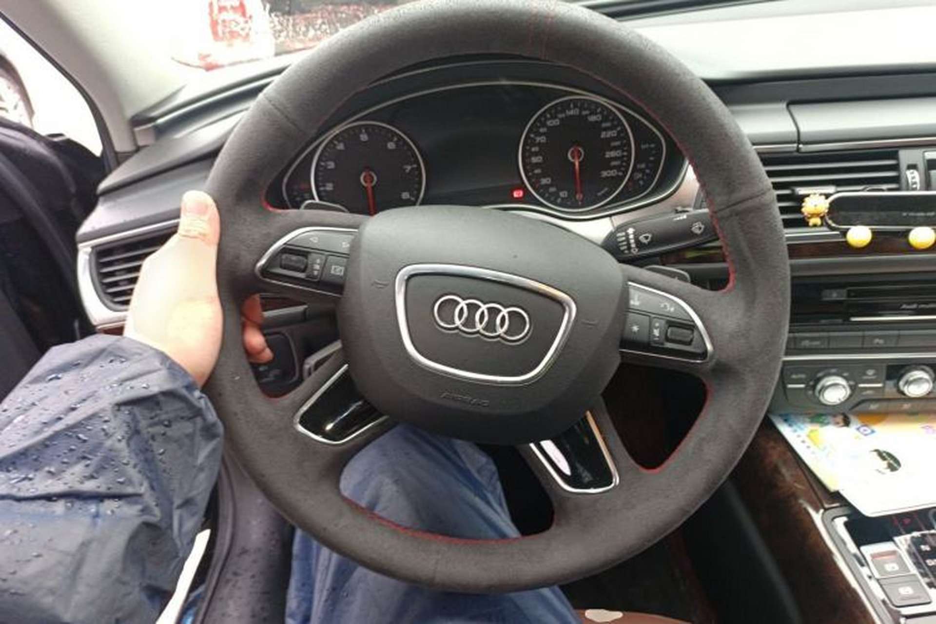 Used Audi A6L 2018 30th Anniversary Edition TFSI Trendy Model Steering Wheel