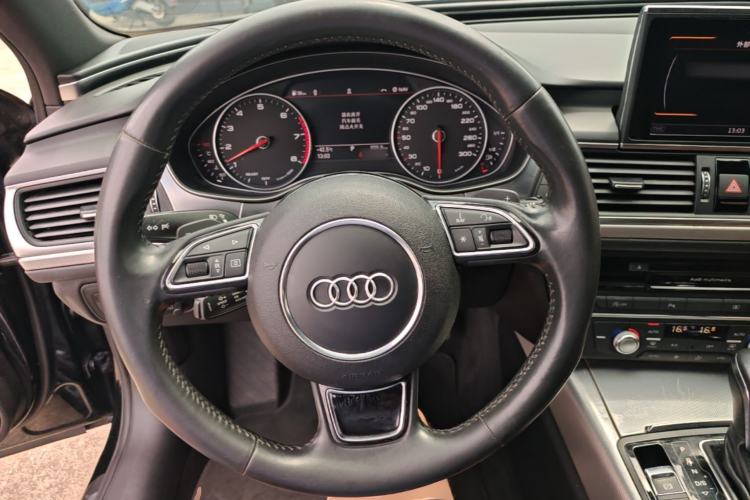 Used Audi A6L 2018 30th Anniversary Edition 45 TFSI quattro Sport model Steering Wheel