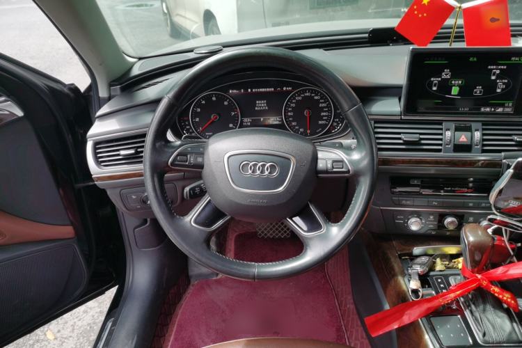 Used Audi A6L 2018 30th Anniversary Edition 35 TFSI Fashion Model Steering Wheel