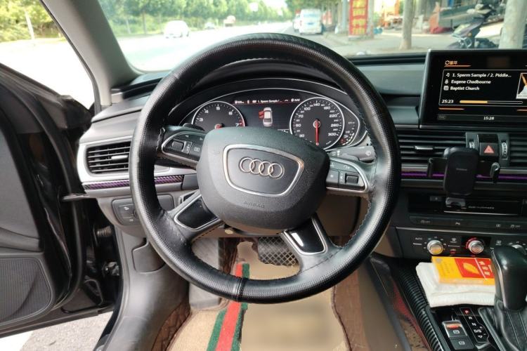 Used Audi A6L 2018 30th Anniversary Edition 35 TFSI Fashion Model Steering Wheel