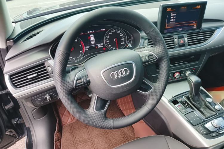 Used Audi A6L 2018 30th Anniversary Edition TFSI Trendy Model Steering Wheel