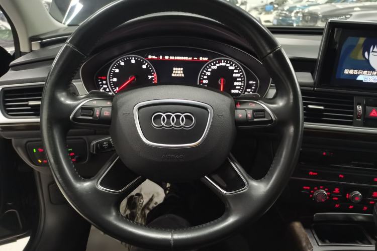 Used Audi A6L 2018 30th Anniversary Edition 35 TFSI Fashion Model Steering Wheel