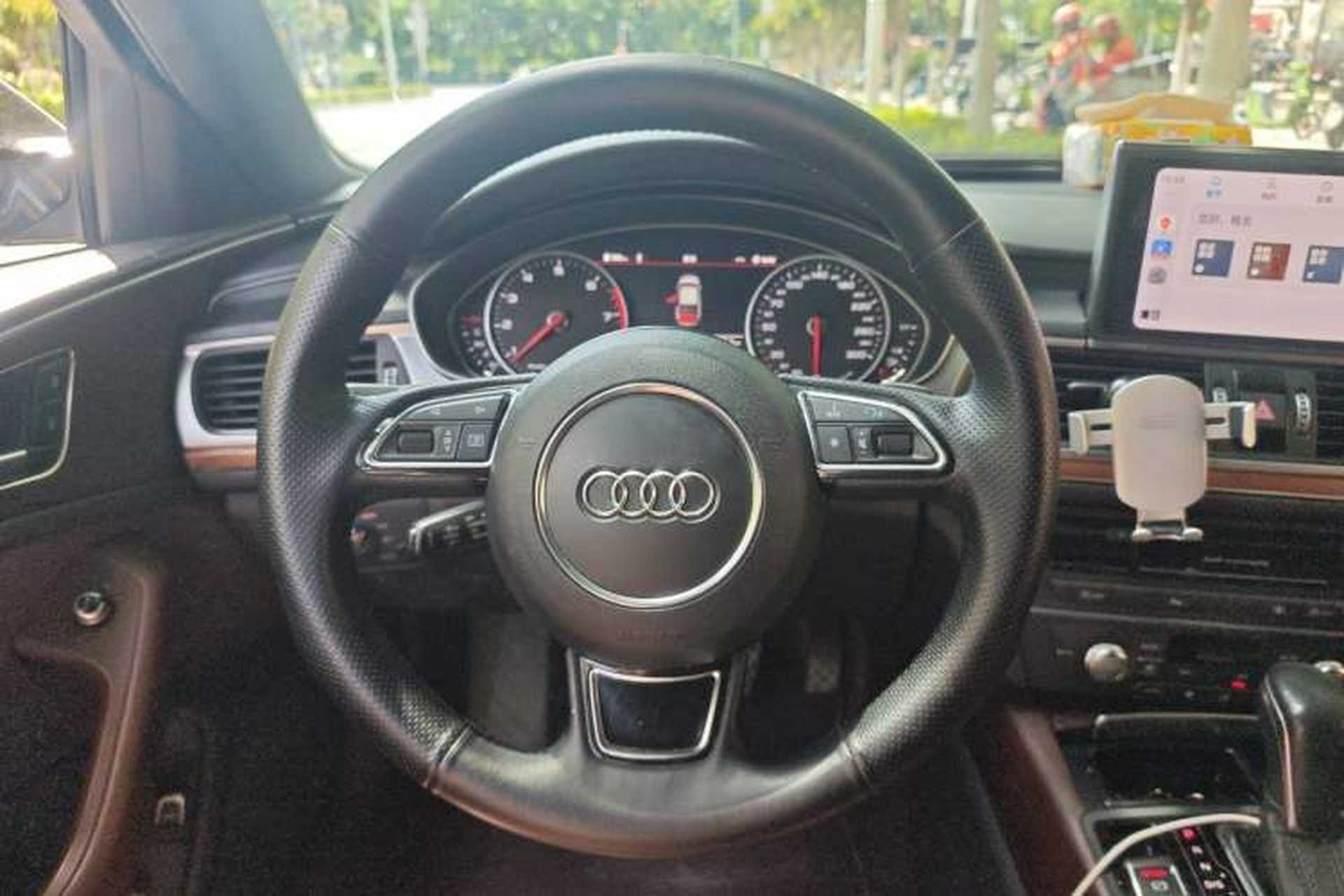 Used Audi A6L 2018 30th Anniversary Edition 45 TFSI quattro Sport model Steering Wheel