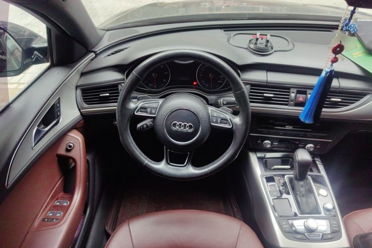 Used Audi A6L 2018 30th Anniversary Edition 45 TFSI quattro Sport model Steering Wheel