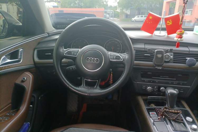 Used Audi A6L 2018 30th Anniversary Edition TFSI Trendy Model Steering Wheel