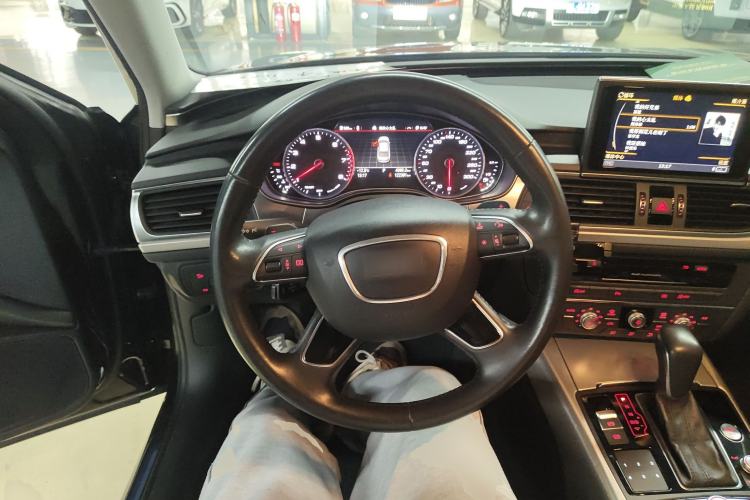 Used Audi A6L 2018 30th Anniversary Edition TFSI Trendy Model Steering Wheel