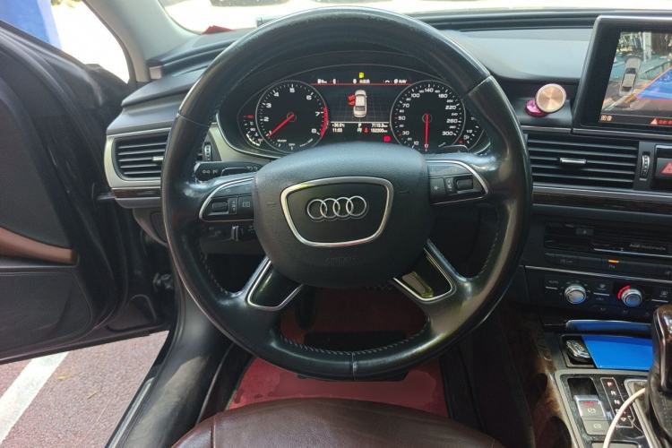Used Audi A6L 2018 30th Anniversary Edition 35 TFSI Fashion Model Steering Wheel