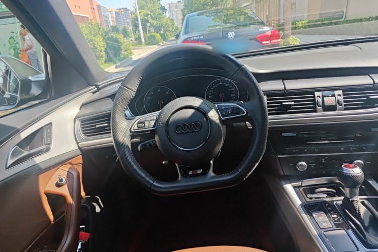 Used Audi A6L 2018 30th Anniversary Edition 45 TFSI quattro Sport model Steering Wheel