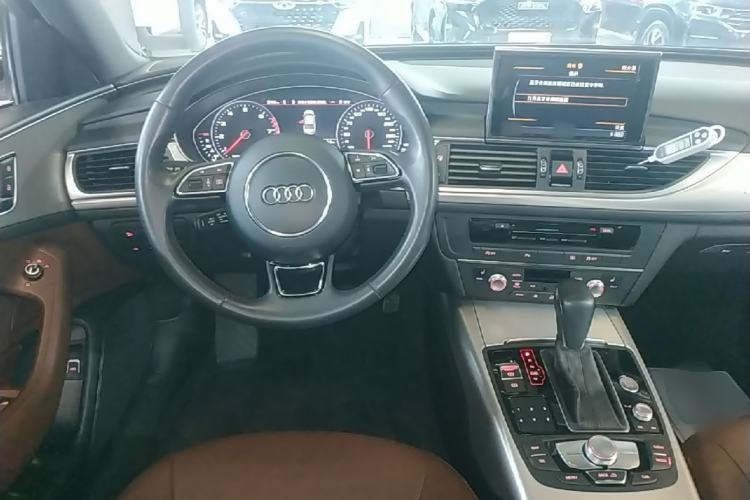 Used Audi A6L 2018 30th Anniversary Edition 45 TFSI quattro Sport model Steering Wheel