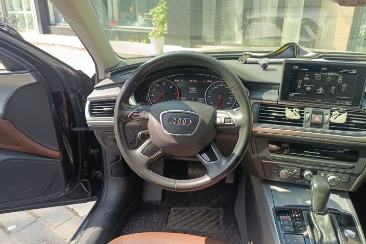 Used Audi A6L 2018 30th Anniversary Edition TFSI Trendy Model Steering Wheel