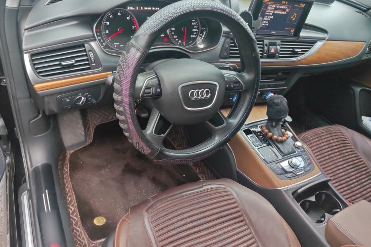 Used Audi A6L 2018 30th Anniversary Edition 30 FSI Style Model Steering Wheel