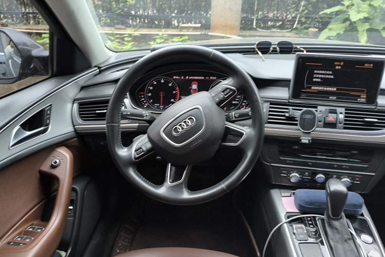 Used Audi A6L 2018 30th Anniversary Edition TFSI Trendy Model Steering Wheel