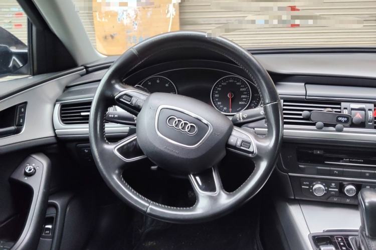 Used Audi A6L 2018 30th Anniversary Edition 35 TFSI Fashion Model Steering Wheel