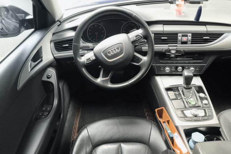 Used Audi A6L 2018 30th Anniversary Edition TFSI Trendy Model Steering Wheel
