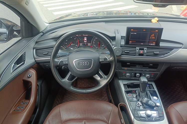 Used Audi A6L 2018 30th Anniversary Edition TFSI Trendy Model Steering Wheel
