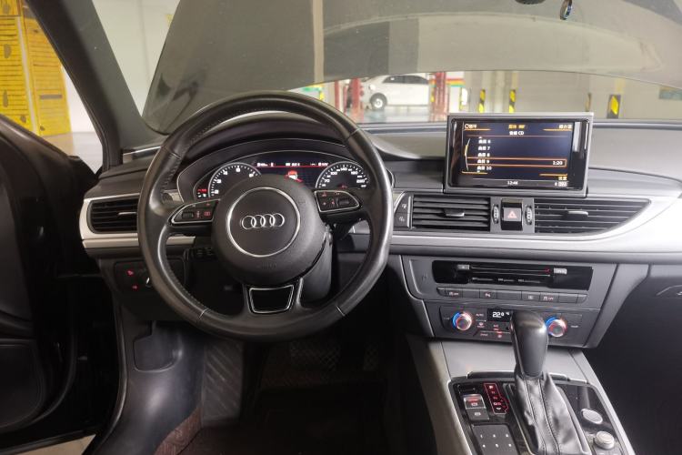 Used Audi A6L 2018 30th Anniversary Edition 35 TFSI Sport Edition Steering Wheel
