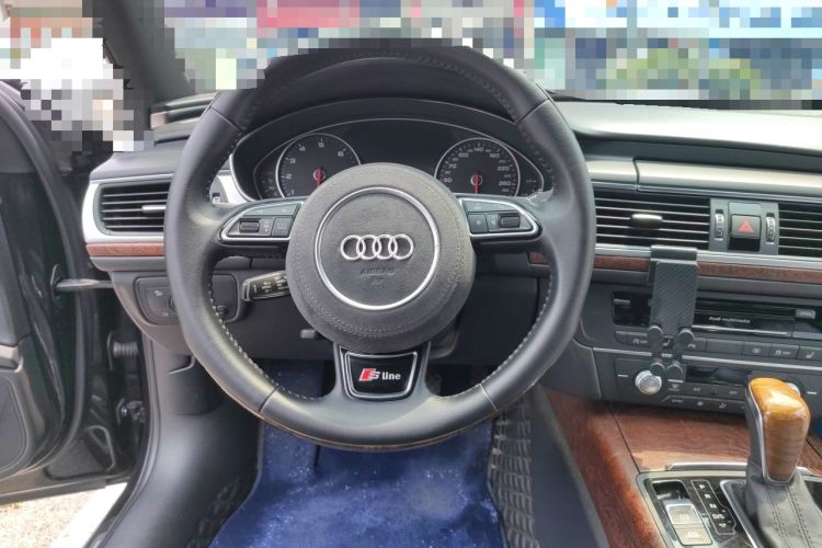Used Audi A6L 2018 30th Anniversary Edition 45 TFSI quattro Sport model Steering Wheel