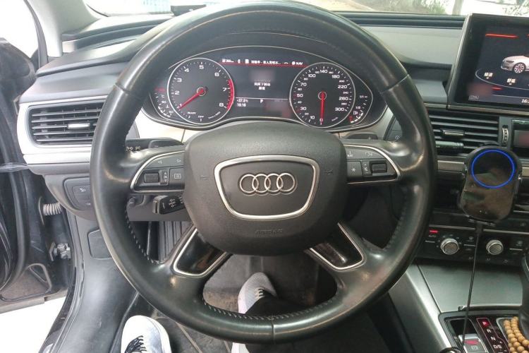 Used Audi A6L 2018 30th Anniversary Edition TFSI Trendy Model Steering Wheel