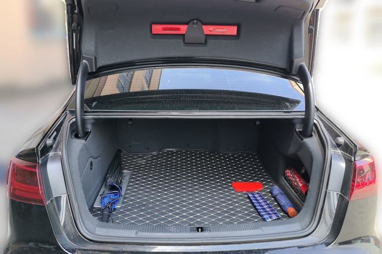Used Audi A6L 2018 30th Anniversary Edition 35 TFSI Fashion Model Trunk