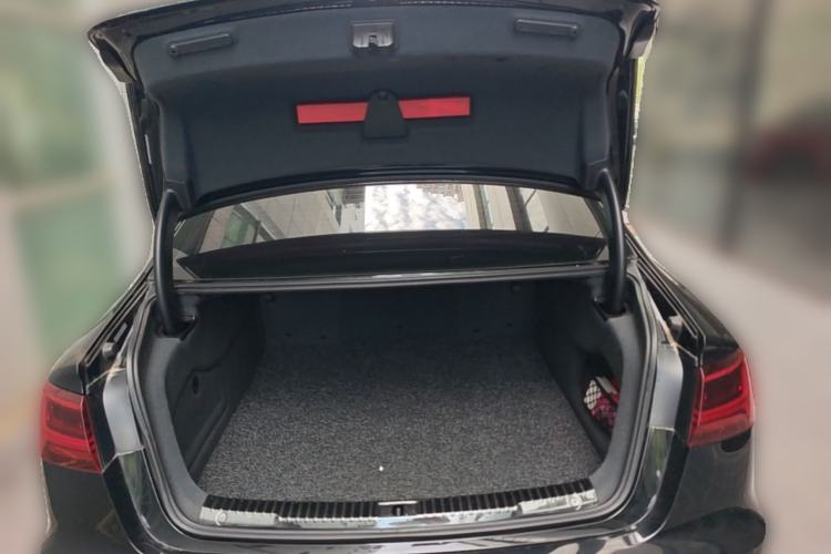 Used Audi A6L 2018 35 TFSI Collector's Edition Trunk