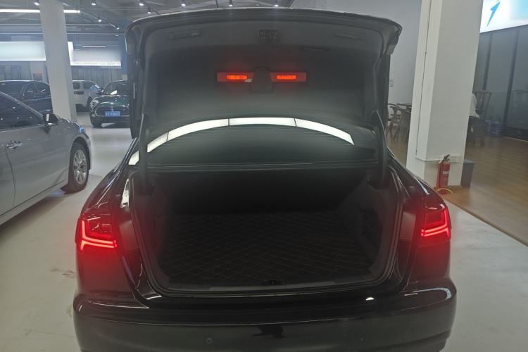 Used Audi A6L 2018 30th Anniversary Edition TFSI Trendy Model Trunk