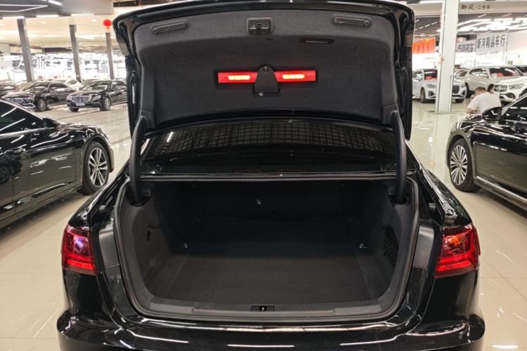 Used Audi A6L 2018 30th Anniversary Edition 35 TFSI Fashion Model Trunk