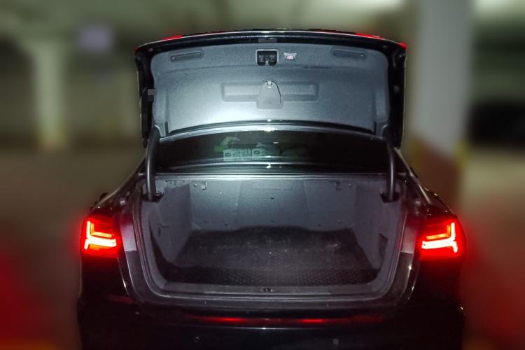 Used Audi A6L 2018 30th Anniversary Edition 35 TFSI Fashion Model Trunk